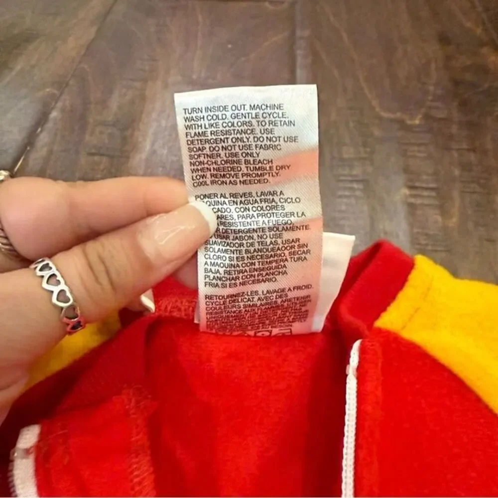 NFL Kansas City Chiefs Blanket Sleeper Onsie Footie size 6-9 Months Football